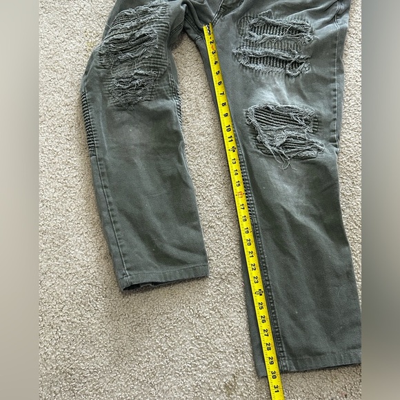 Smoke Rise Men’s 42x32 (42x30) Slim Straight Leg Distressed Green Denim Jeans - Picture 5 of 7